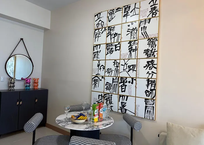 Elegant Oceanview Suite, Near Okada Apartamento